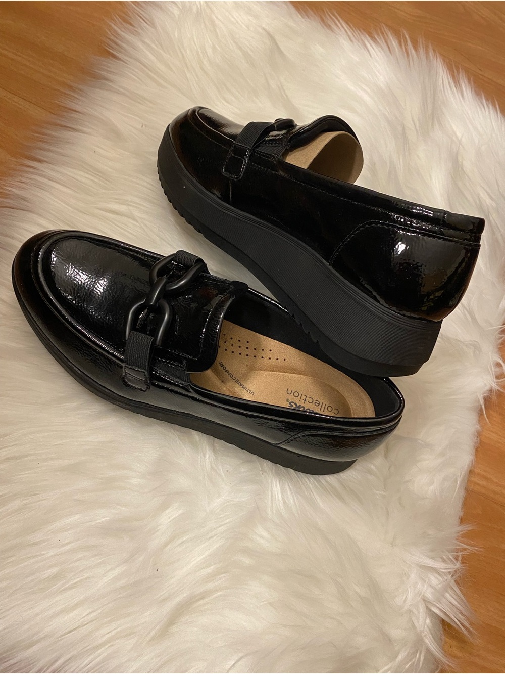 Clark’s Women’s Black Patent Platform Loafers - Modern Slip-On Style